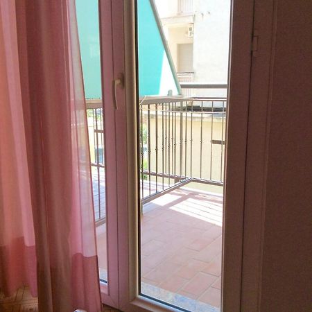 Hotel Settebello B&B Cesenatico Camera foto