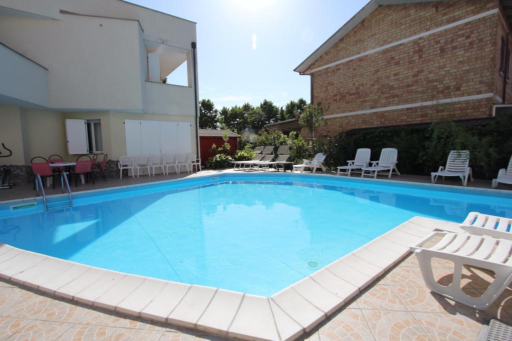 Hotel Settebello B&B Cesenatico Esterno foto